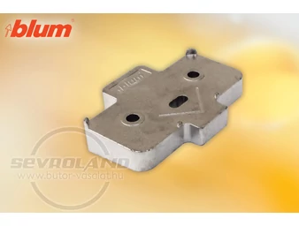 BLUM keresztalakú szögbenálló ék. +5° csavaros. cink. távolság 6 mm