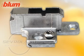 BLUM CLIP keresztalaplap. cink. csavaros. távolság 9 mm