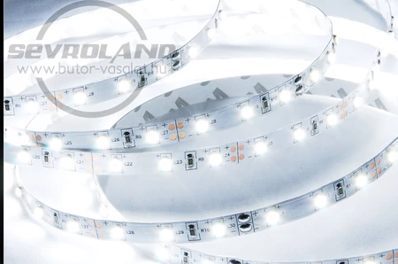 Beltéri hidegfehér 11 W/m Led szalag