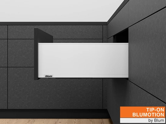 Legrabox Pure TIP-ON BLUMOTION C selyemfehér fókvasalat szettek