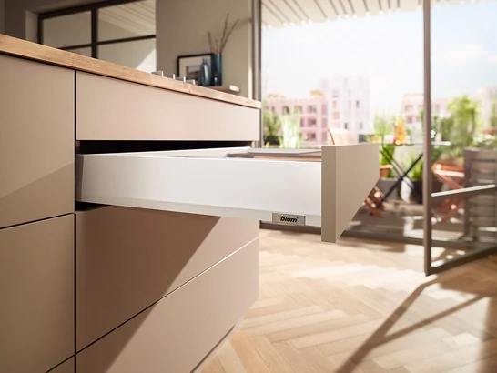 MERIVOBOX M selyemfehér fiókvasalat szettek