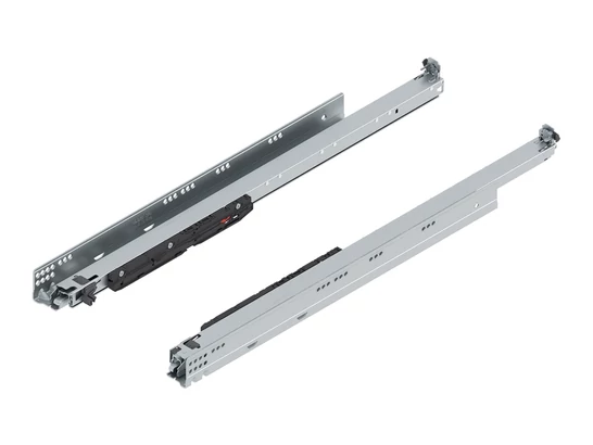 Blum MOVENTO teljes kihúzású 60 kg teherbírású fióksín, 700 mm